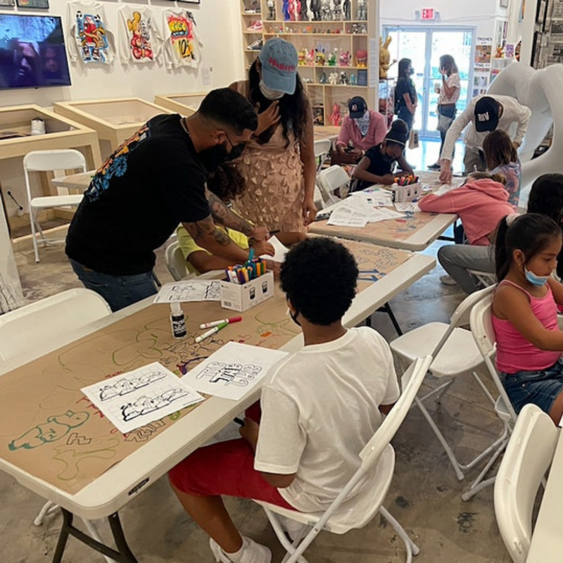 Kids' Graffiti Drawing Class