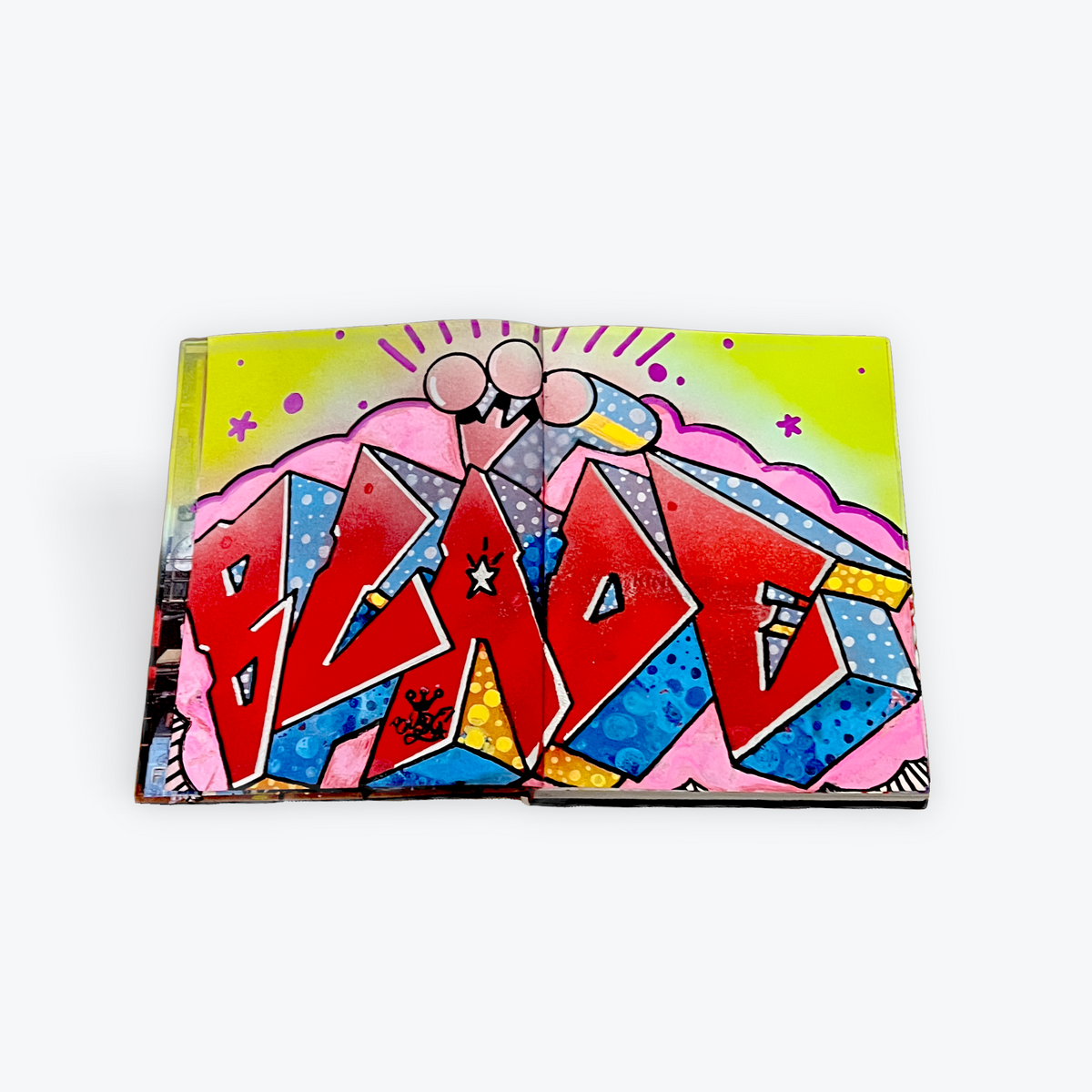 Blade: King of Graffiti - Custom Painted Book #16