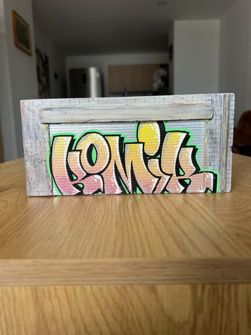 Roll Up Wall Paper Weight